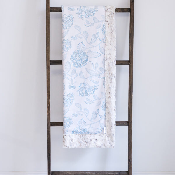 Hydrangea Damask Premium Plush Luxury Minky Blanket | Soft Blue & White Throw
